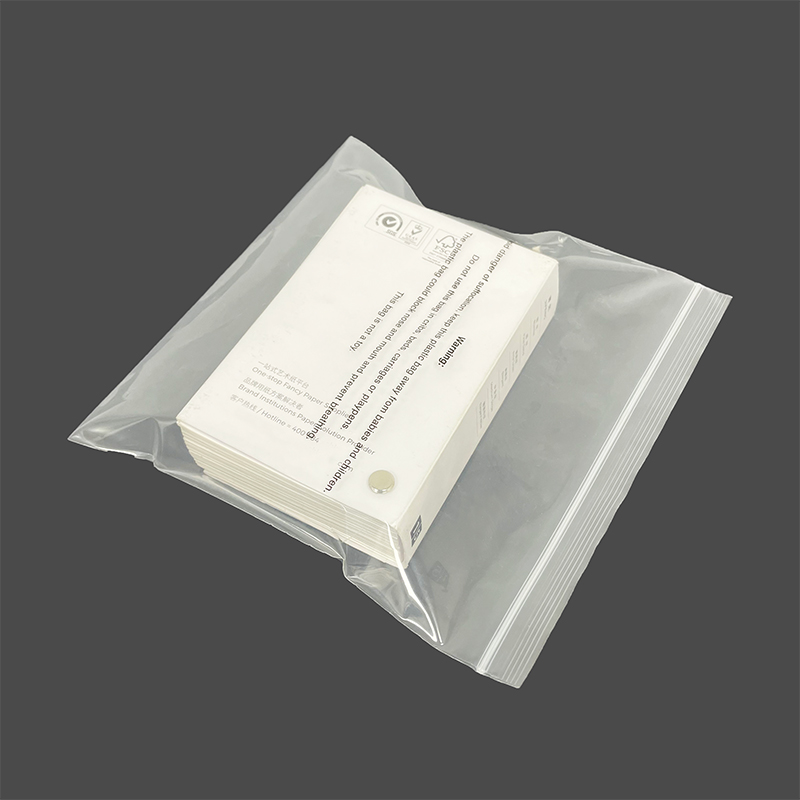 PE ZIPPER BARB